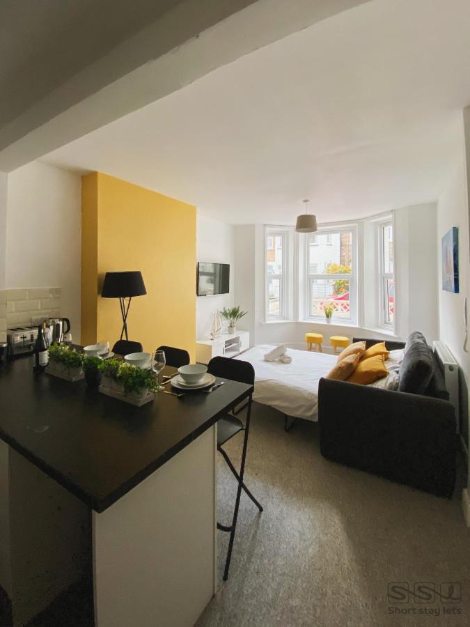 St. Michael'S Apartments บอร์นมัธ ภายนอก รูปภาพ